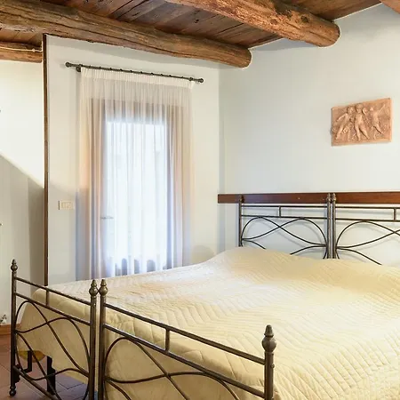 Borgo Dei Corsi House Отель *
