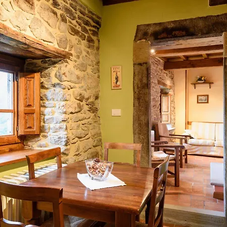 Отель Borgo Dei Corsi House Реджиолло
