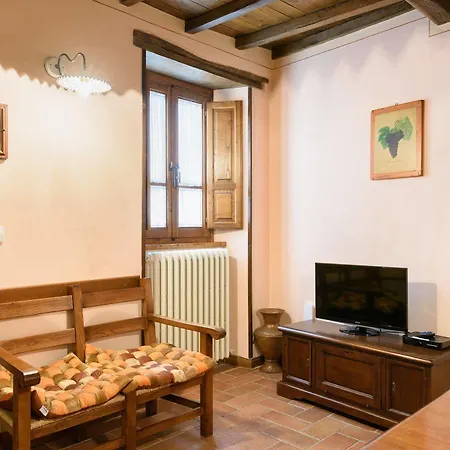 Borgo Dei Corsi House Реджиолло